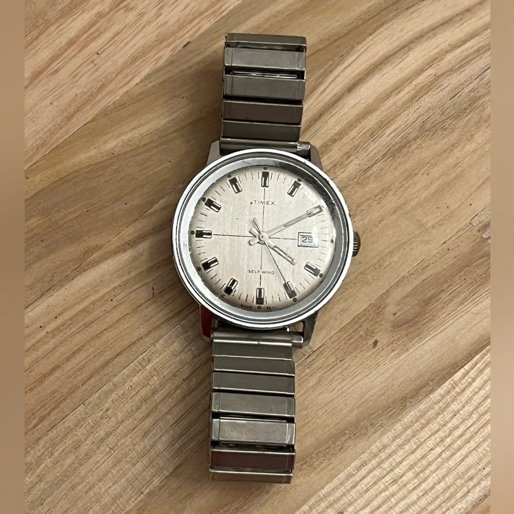 Timex Men’s Watch Vintage Self-Winding Silver-Tone Case Stretch Bracelet RARE